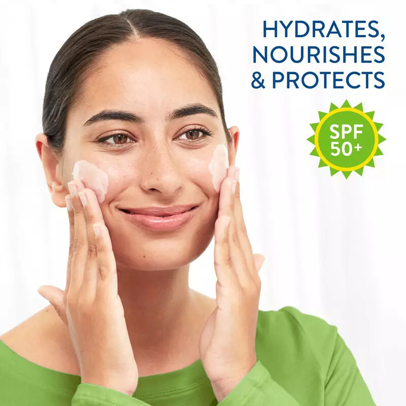 Cetaphil Daily Facial Moisturizer with Sunscreen SPF50+ Dry to Normal, Sensitive Skin-50ml thumbnail 4