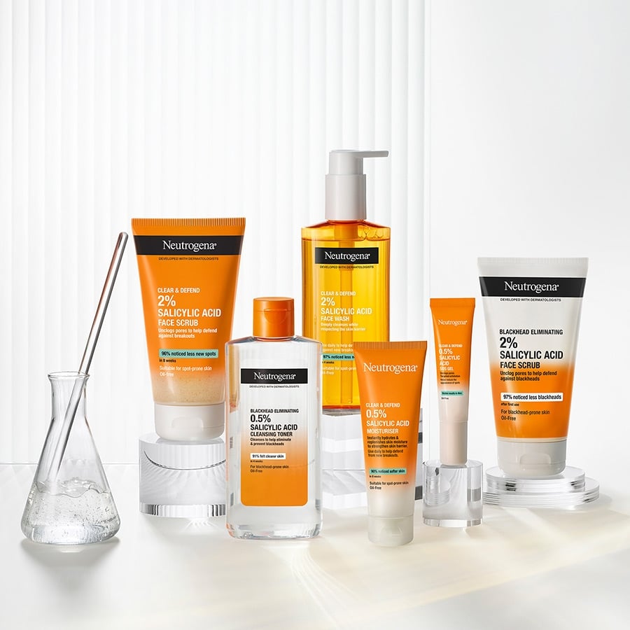 Neutrogena Clear & Defend Salicylic Acid Oil Free Face Wash-200ml thumbnail 5