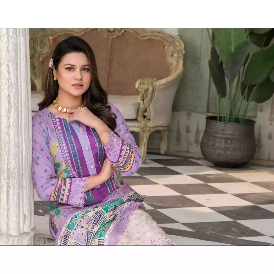 Pakistani Luxury Printed Embroidered Stripe Lawn with Jacquard Voil Dupatta-1023 thumbnail 4