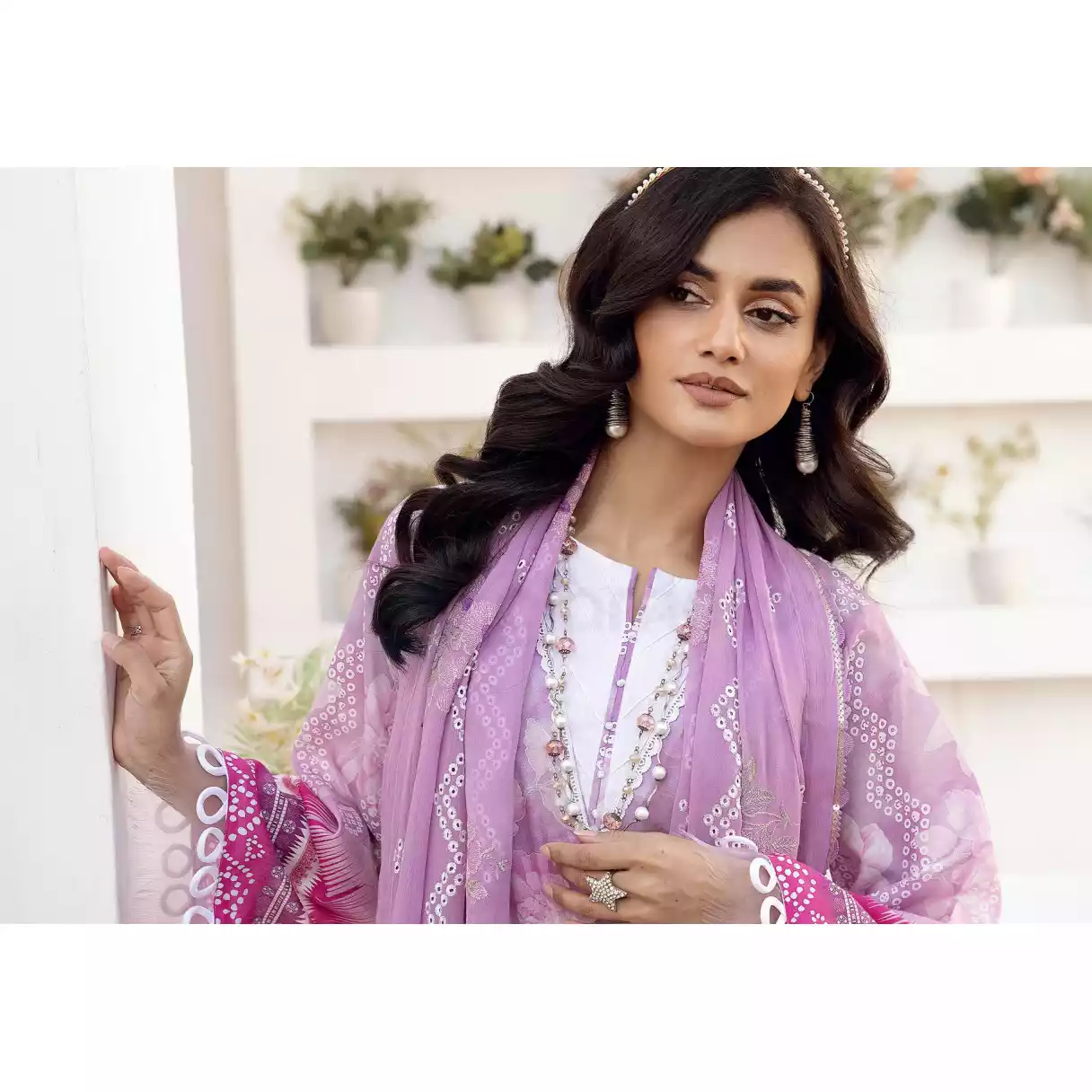Pakistani Luxury Printed Lawn with Embroidered Chiffon Dupatta-10131 thumbnail 3