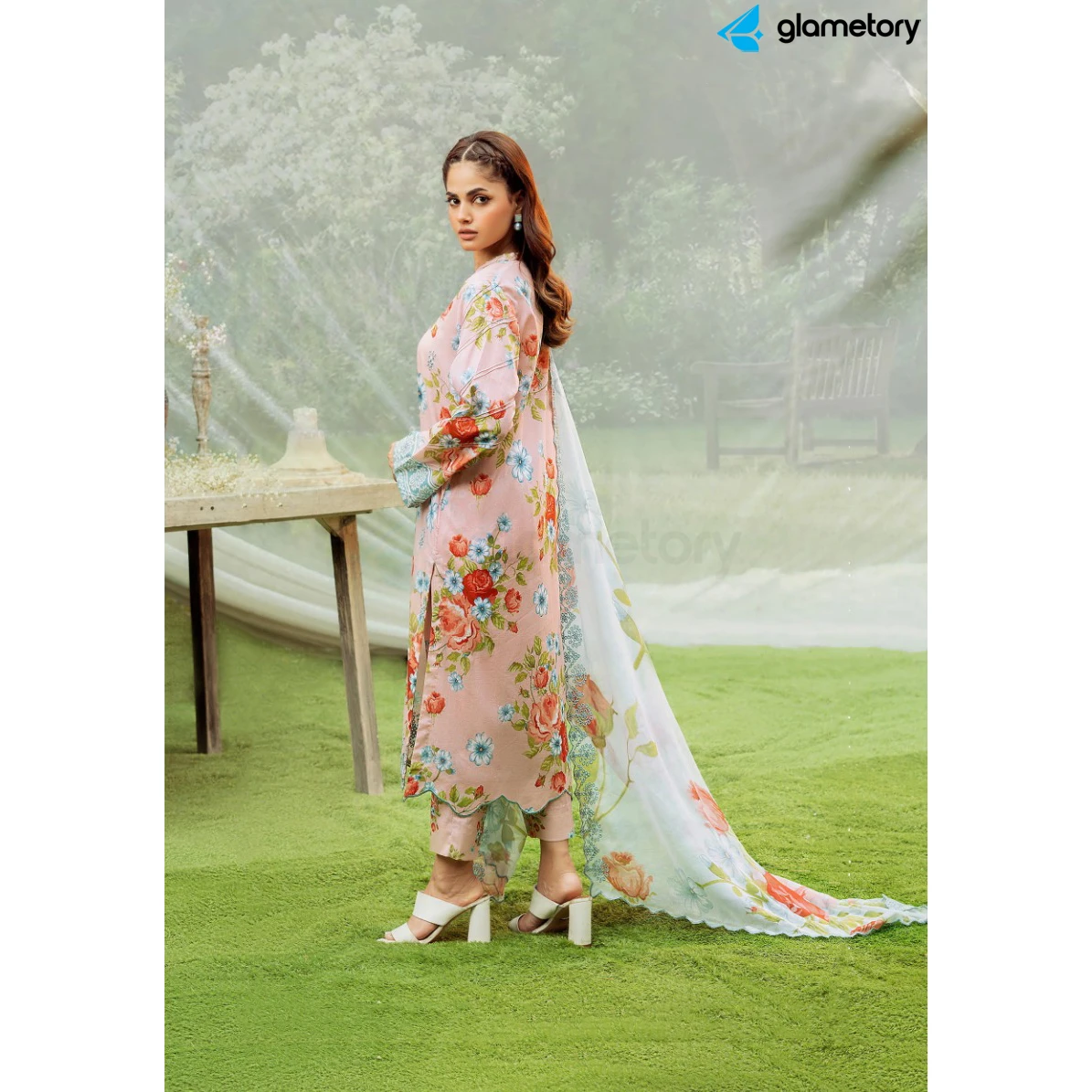 Pakistani Luxury Digital Printed Lawn with Chiffon Dupatta-25022619