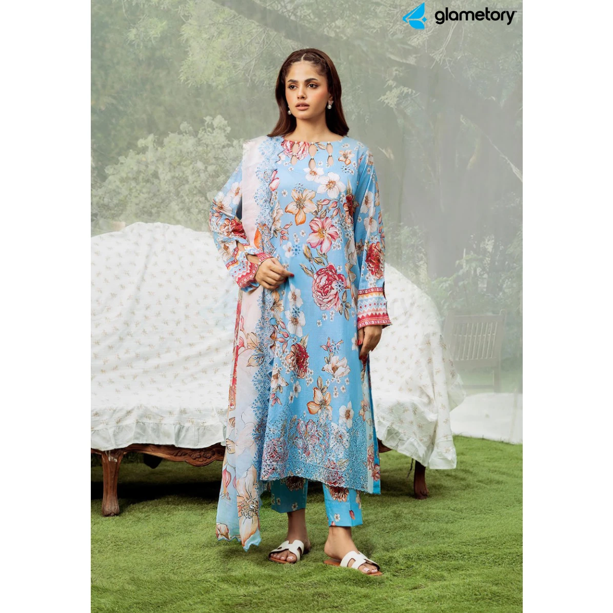 Pakistani Luxury Digital Printed Lawn with Chiffon Dupatta-25022625