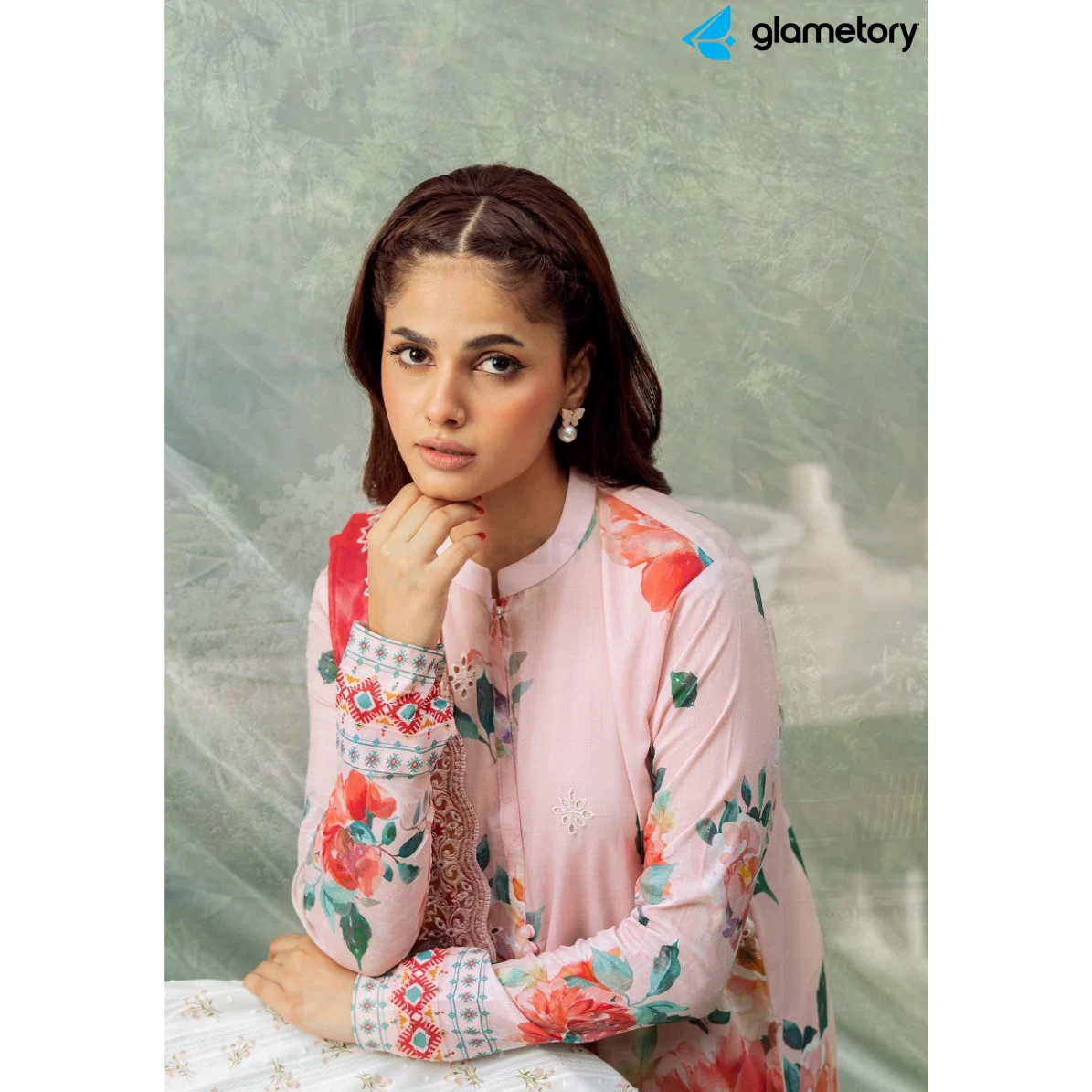 Pakistani Luxury Digital Printed Lawn with Chiffon Dupatta-25022626