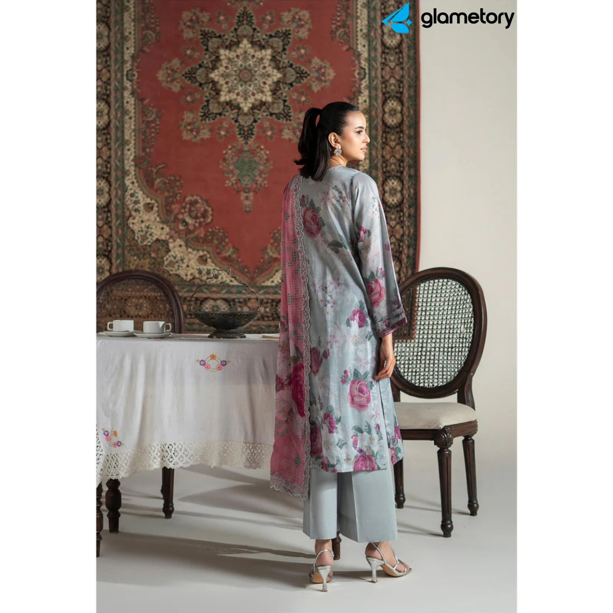 Pakistani Luxury Digital Printed Lawn with Chiffon Dupatta-25022647